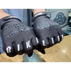 Gants BIKELIFE 'Trick List' Noirs 27 Gants BIKELIFE 'Trick List' Noirs -Vélo Soldes Magasin gants bikelife trick list noirs 7