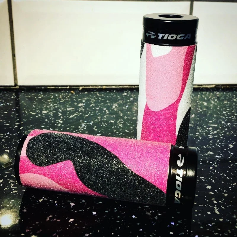 PEGS GRIPPEE14MM BLK/PINK CAMO 3 PEGS GRIPPEE14MM BLK/PINK CAMO