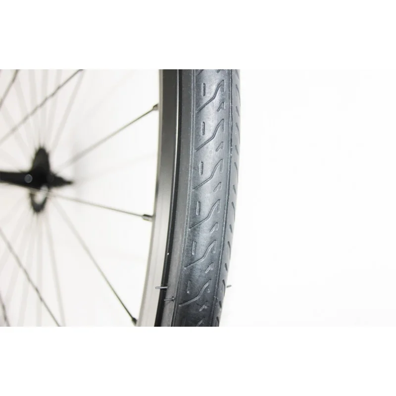 PNEU F44 REVOLTED 700c Blk 4 PNEU F44 REVOLTED 700c Blk – Image 2