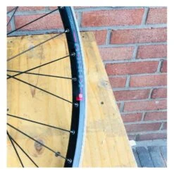 Roue Arrière Custom Bikelife X Collective 27.5 Pouces à Disk Noire - Wheeling Bike -Vélo Soldes Magasin roue arriere custom bikelife x collective 275 pouces a disk noire wheeling bike 7