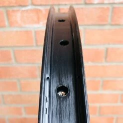 Roue Arrière Custom HALO X BLB 28-29 Pouces Noire - Fixie Freestyle 16 Roue Arrière Custom HALO X BLB 28-29 Pouces Noire - Fixie Freestyle -Vélo Soldes Magasin roue arriere custom halo x blb 28 29 pouces noire fixie freestyle 4