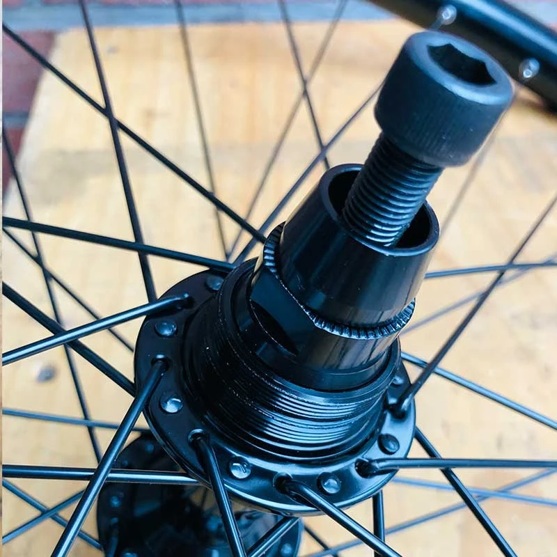 Roue Arrière Custom HALO X BLB 28-29 Pouces Noire - Fixie Freestyle 10 Roue Arrière Custom HALO X BLB 28-29 Pouces Noire - Fixie Freestyle – Image 8