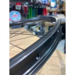 Roue Arrière GT 29" HERITAGE Noire-polie -Vélo Soldes Magasin roue arriere gt 29 heritage noire polie 2