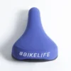 Selle BIKELIFE Bleue Logo Blanc -Vélo Soldes Magasin selle bikelife bleue logo blanc